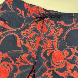 Patagonia Board Shorts Mens 38 Navy Red Excellent Floral Paisley Swim Trunks